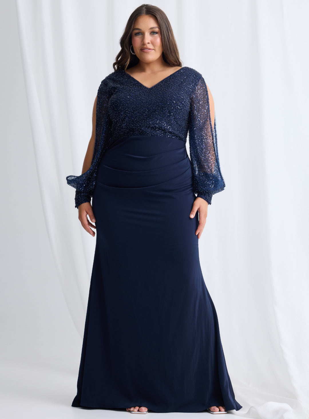 Lois Sleeved Gown – Trellis Lane